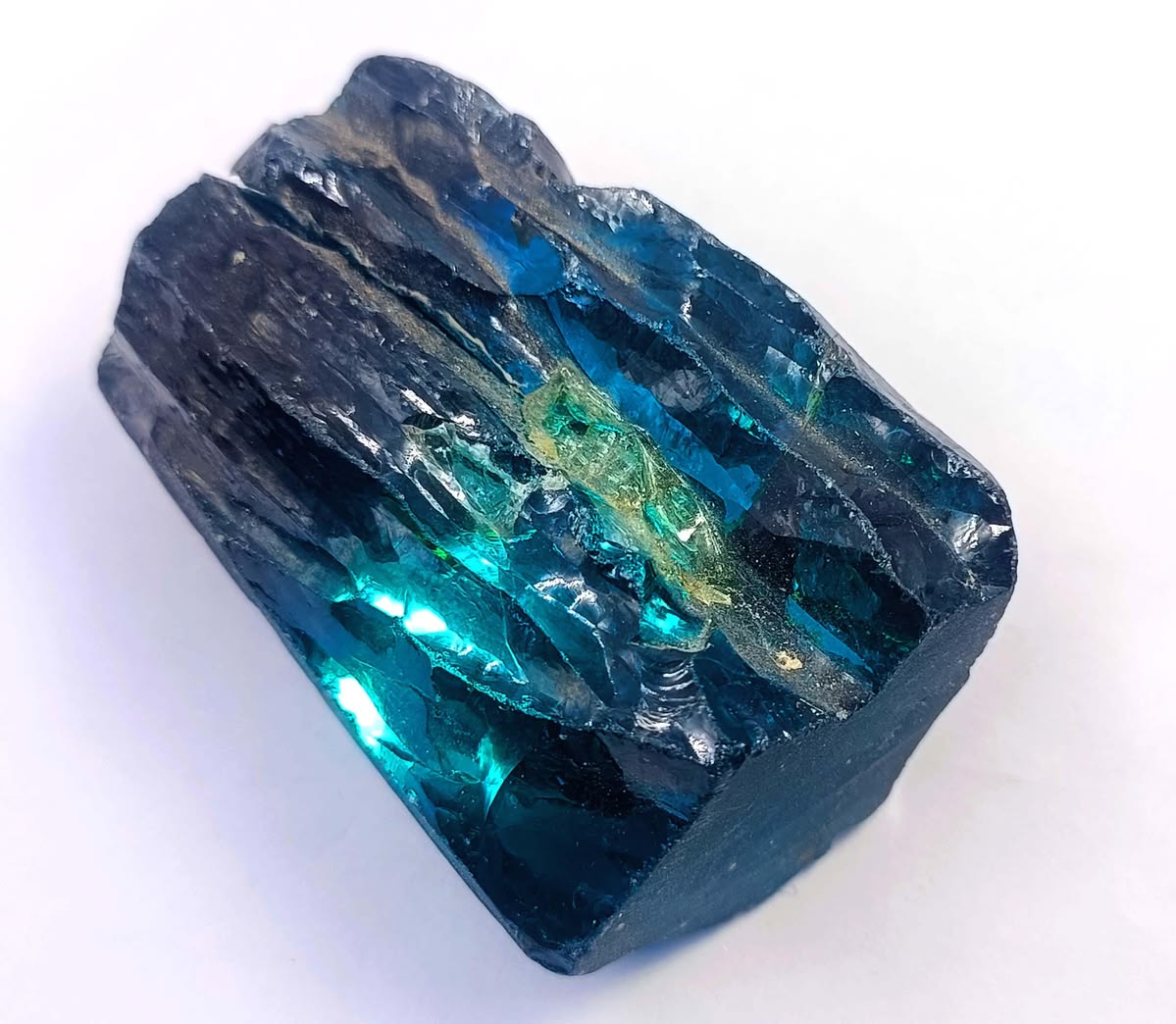 Alexandrite Rough