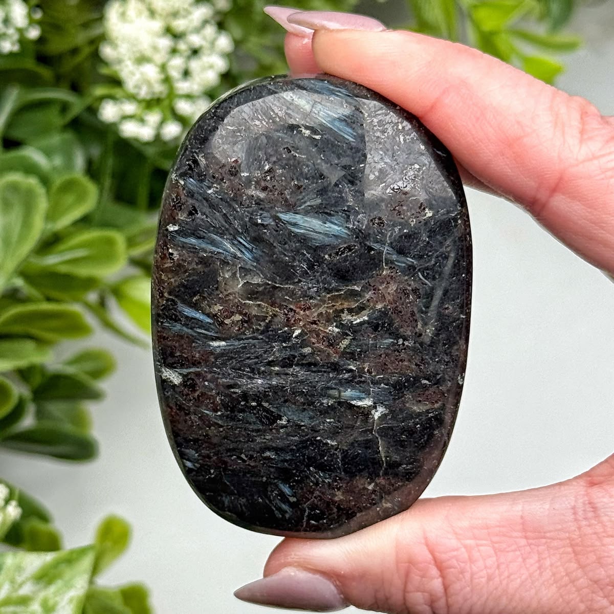 Arfvedsonite Palm Stone
