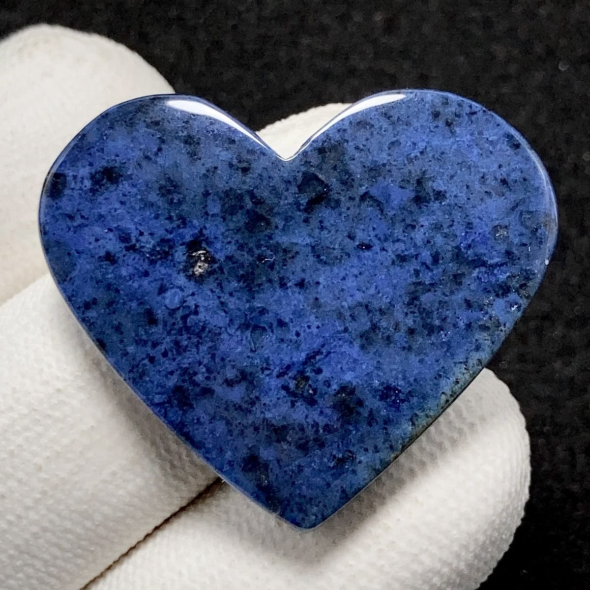 Dumortierite Heart