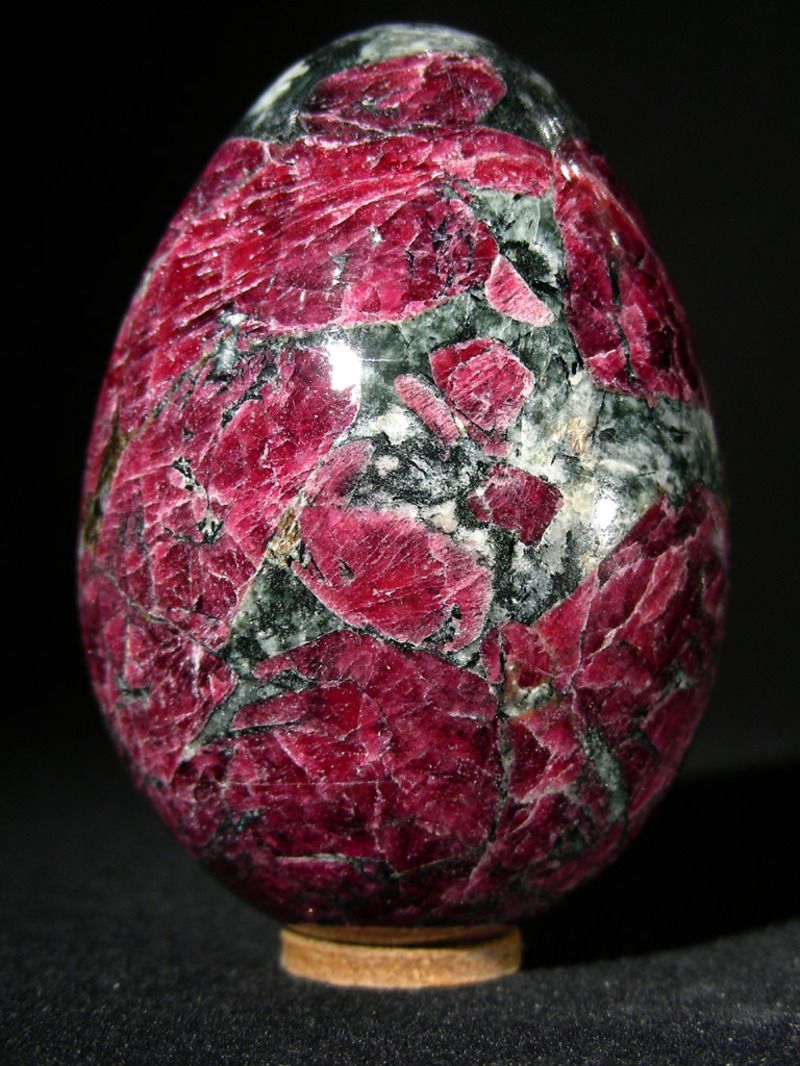 Eudialyte